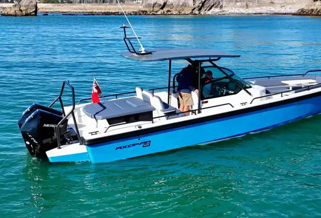 Axopar 28 T Top 50 Grad