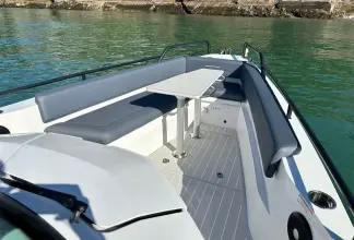 Thumbnail von Axopar 28 T Top 50 Degrees