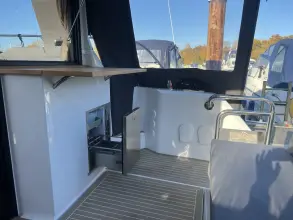 Thumbnail von Sealine C335 Low hours