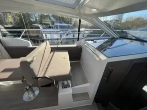 Thumbnail von Sealine C335 Low hours