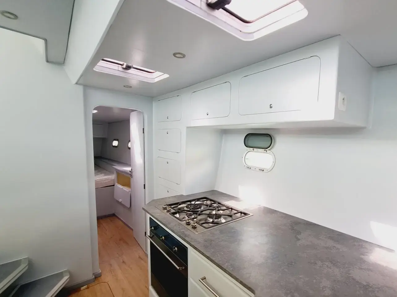 Thumbnail von Lagoon 570 FLAMENCO