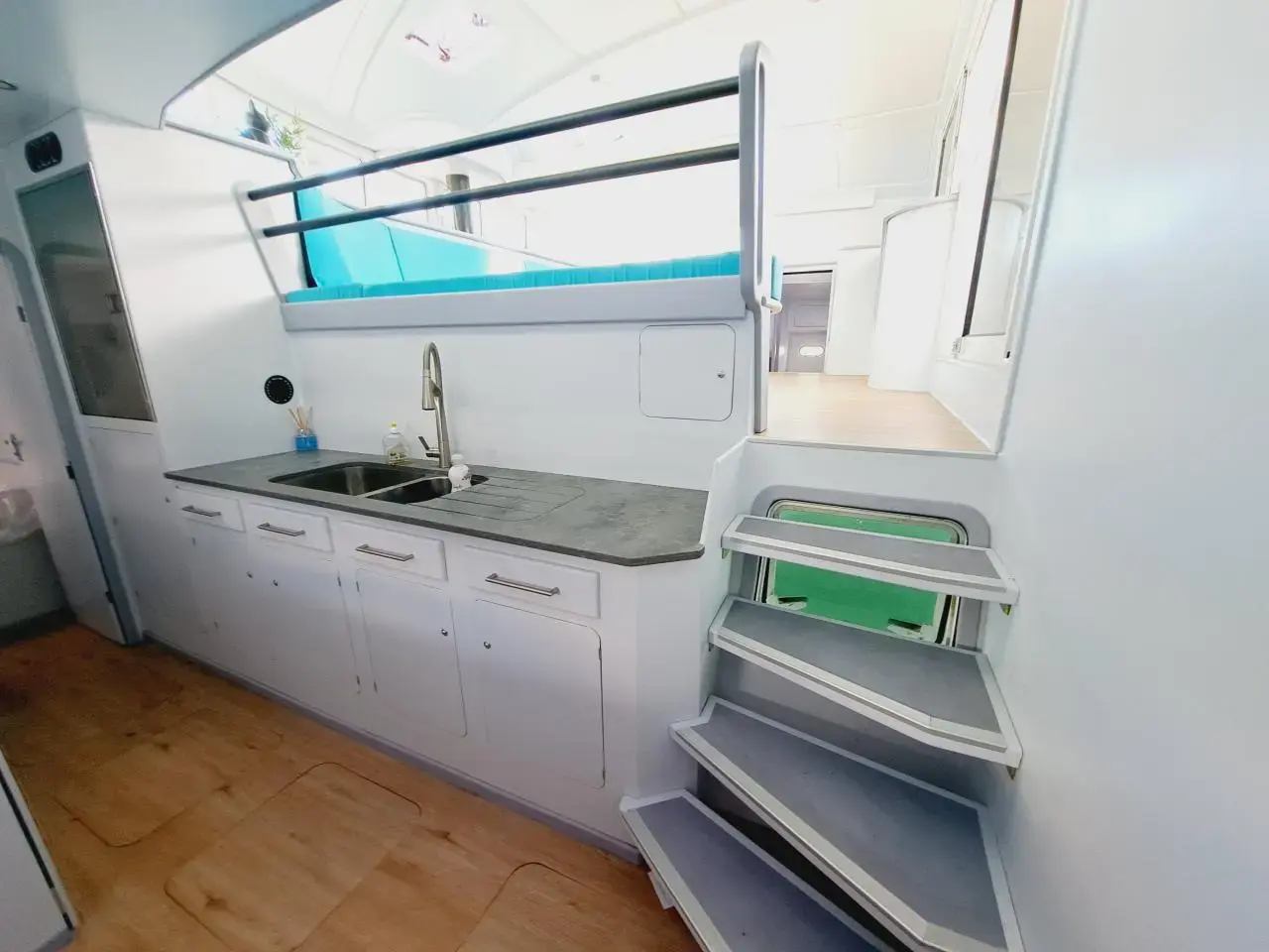 Thumbnail von Lagoon 570 FLAMENCO