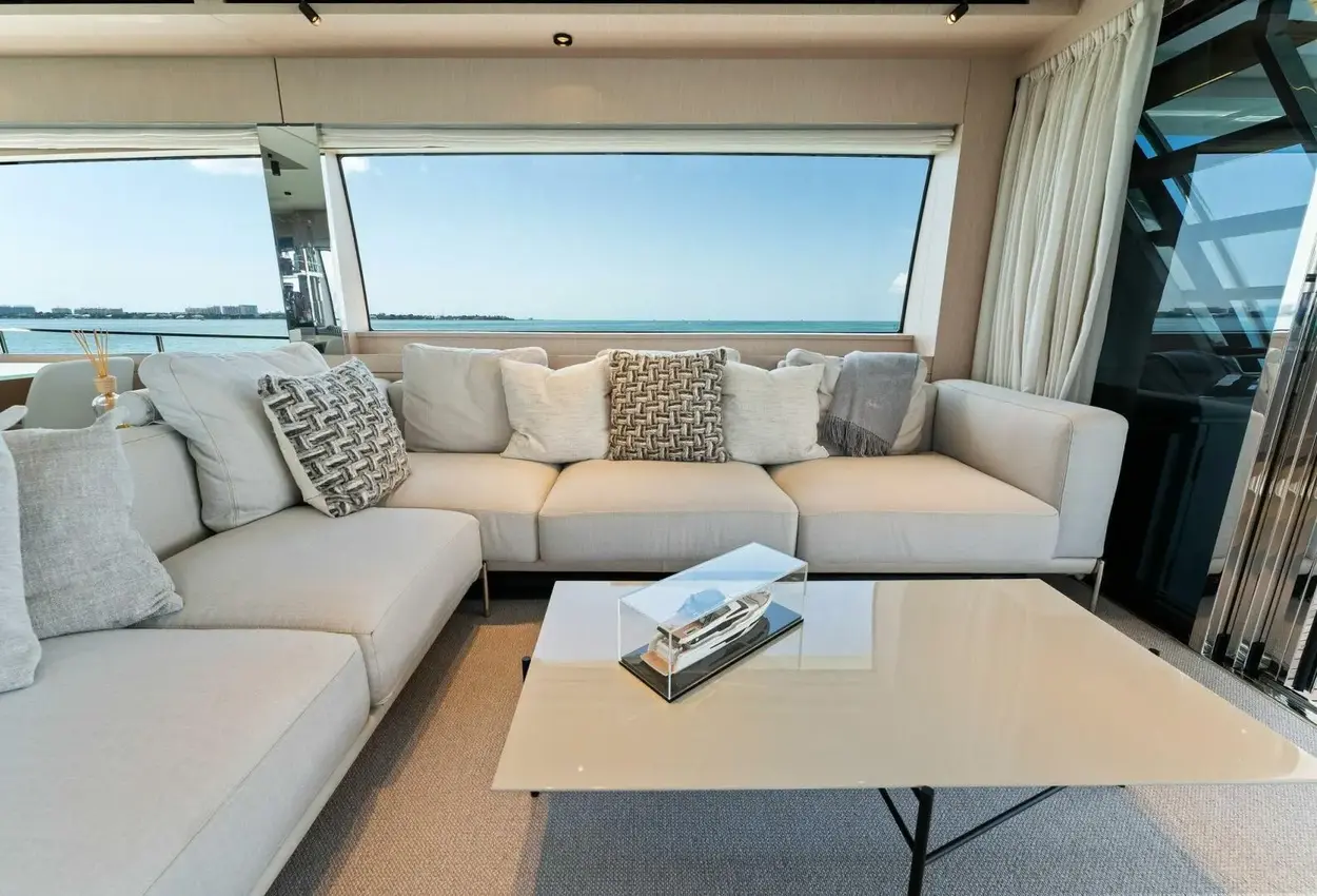 Thumbnail von Ferretti Yachts 780 Ferretti 780