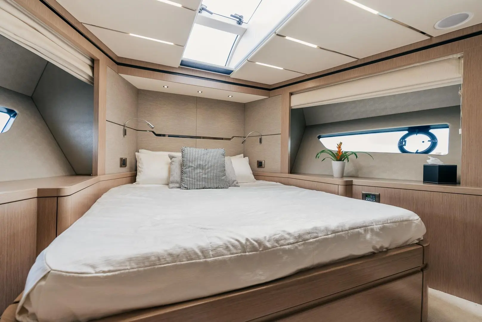 Thumbnail von Sunseeker Predator 68 GRAVITAS