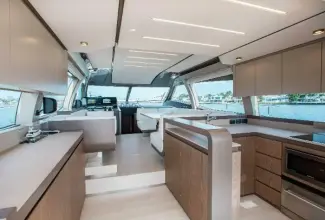 Thumbnail von Ferretti Yachts 550 TIME 2 FLY