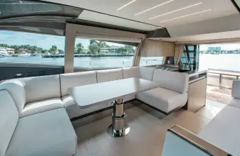 Thumbnail von Ferretti Yachts 550 TIME 2 FLY