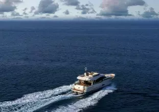 Thumbnail von Greenline 48 Fly