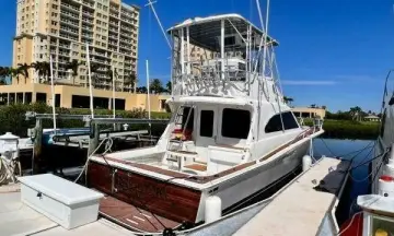 Thumbnail von Luhrs 40 Convertible Lolita