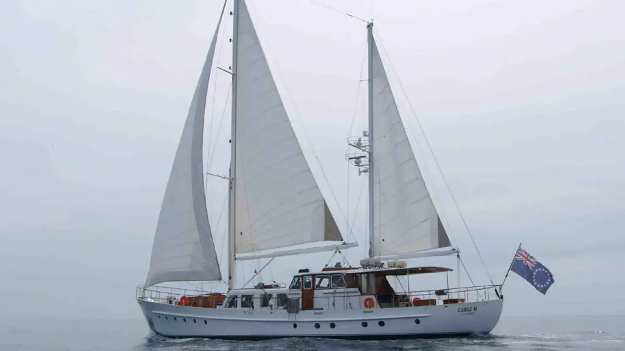 Van Den Akker Motorsailer