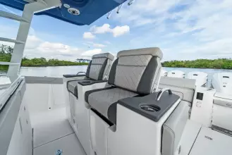 Thumbnail von Pursuit S 428 THISISIT