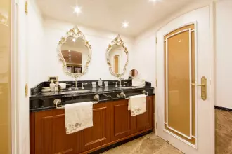 Thumbnail von Van Der Valk 36.9m