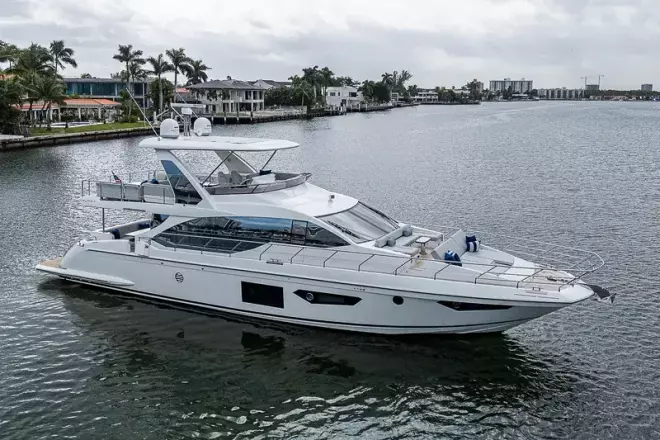Azimut 66