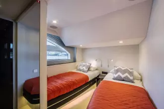 Thumbnail von Van Der Valk 18.3m