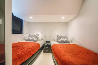 Thumbnail von Van Der Valk 18.3m