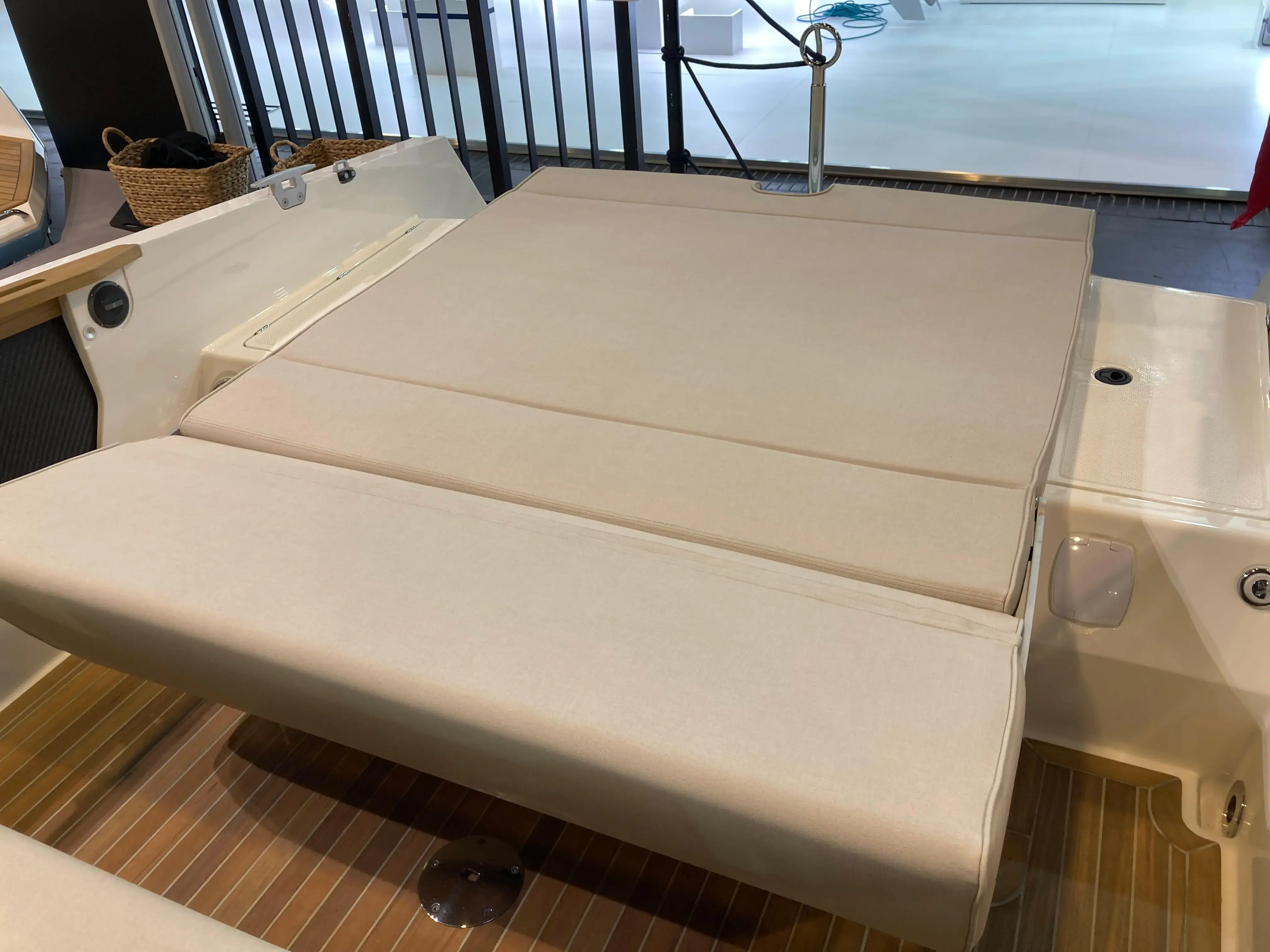 Thumbnail von Cormate Utility 27