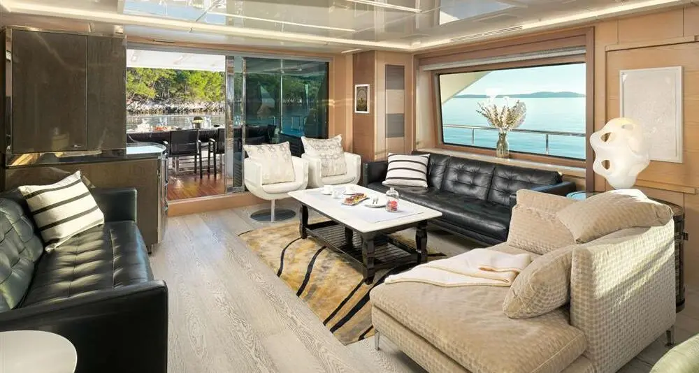 Thumbnail von Benetti Delfino 93