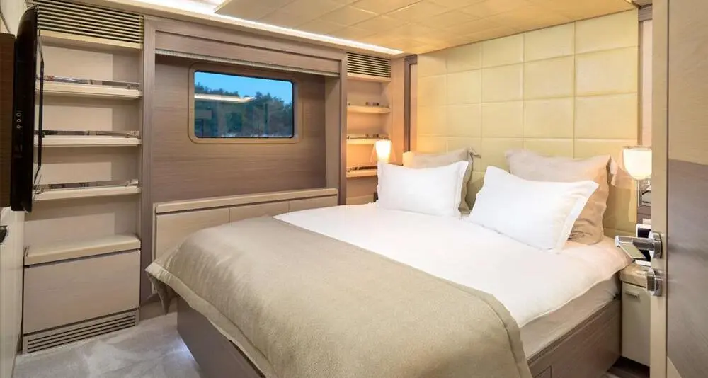 Thumbnail von Benetti Delfino 93