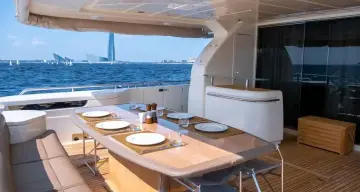Thumbnail von Ferretti Yachts 870