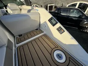 Thumbnail von Sea Ray SLX 250