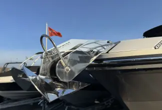 Thumbnail von Sea Ray SLX 250