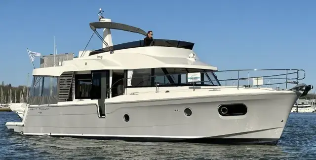 Thumbnail von Beneteau Swift Trawler 48