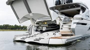 Thumbnail von Pershing 92