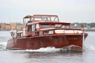 Thumbnail von Chris Craft Commuter 48