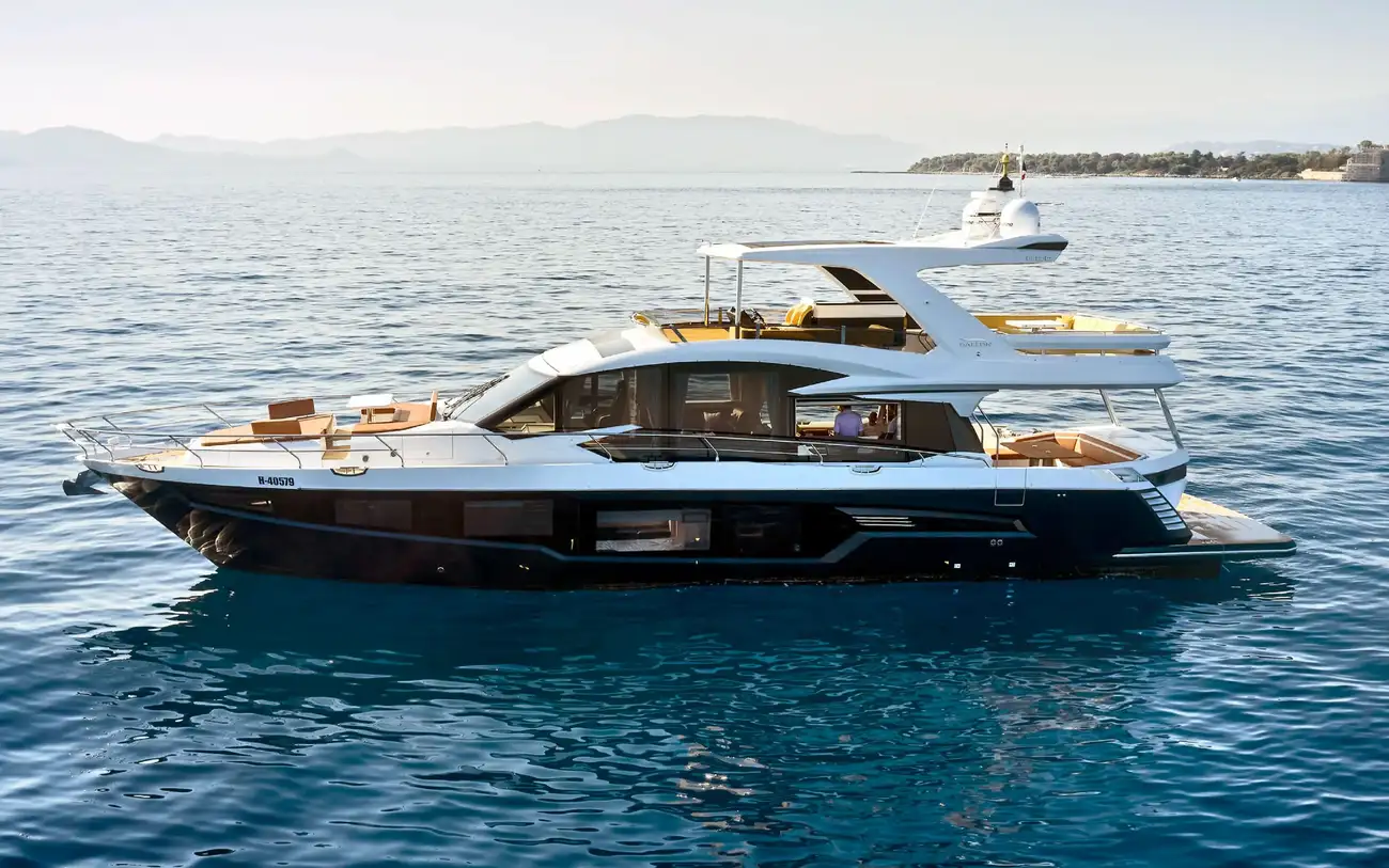 Galeon 680 FLY
