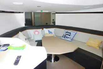 Thumbnail von Fairline F Line 33 CAZARIA