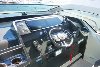 Thumbnail von Fairline F Line 33 CAZARIA