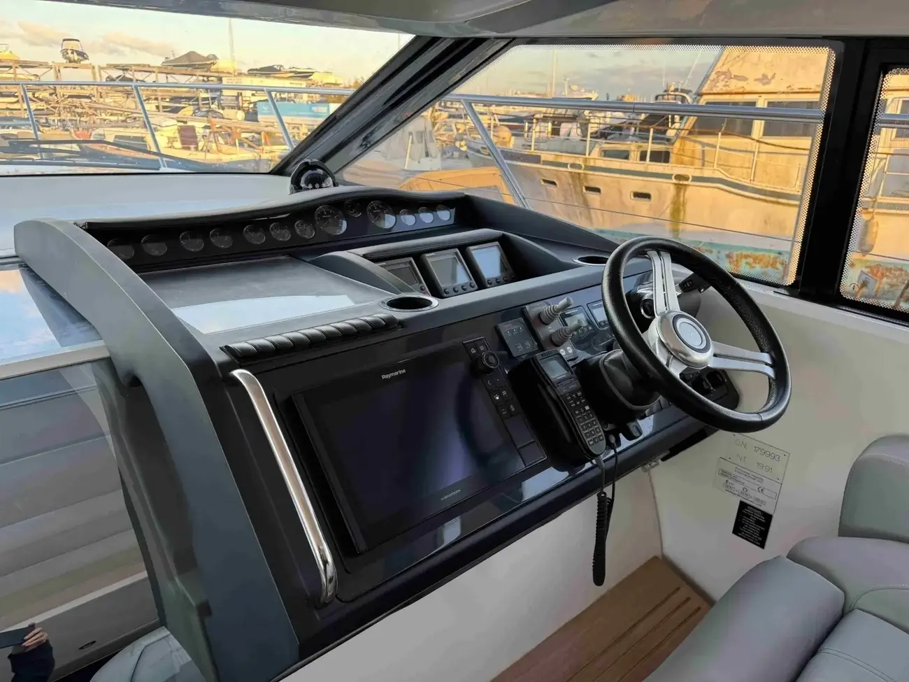 Thumbnail von Princess V42 Amora