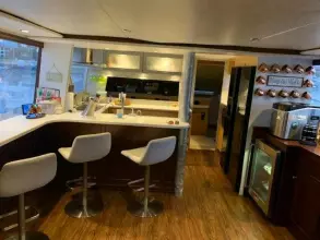 Thumbnail von Viking 63 Motor Yacht The Jobsite