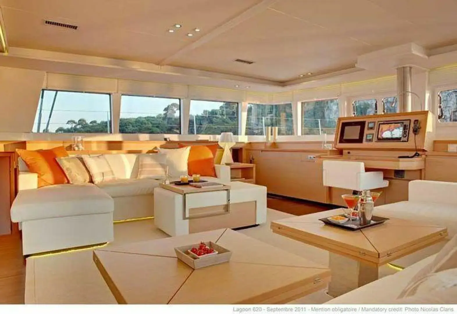 Thumbnail von Lagoon 620