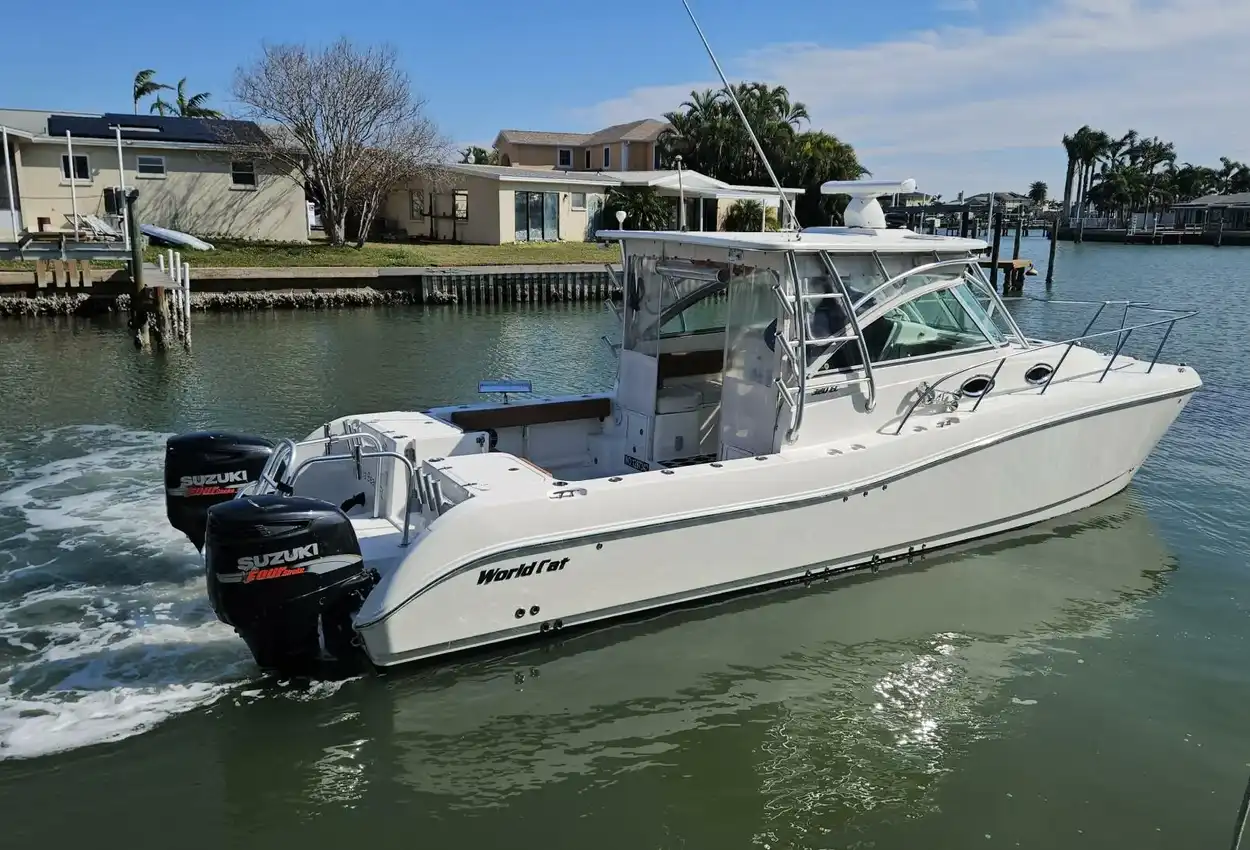 Thumbnail von World Cat 320 EC K DEE