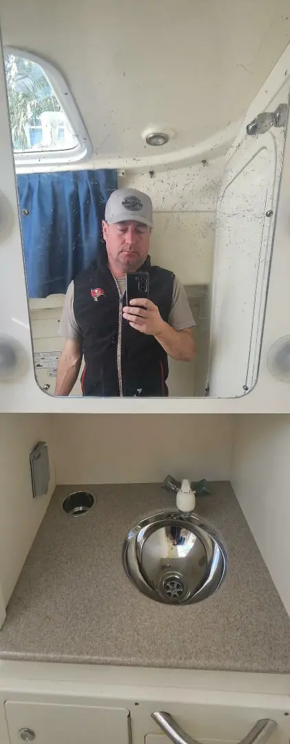 Thumbnail von World Cat 320 EC K DEE