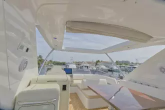 Thumbnail von Azimut 64 Flybridge Neena