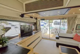 Thumbnail von Azimut 64 Flybridge Neena