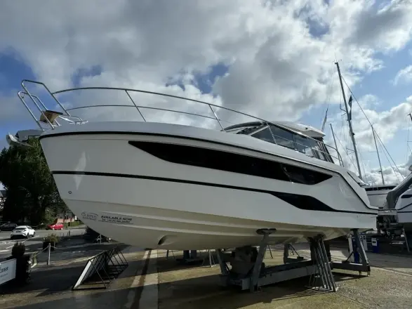 Bavaria SR35 HT New Boat, Immediate Delivery 322000171-SR35