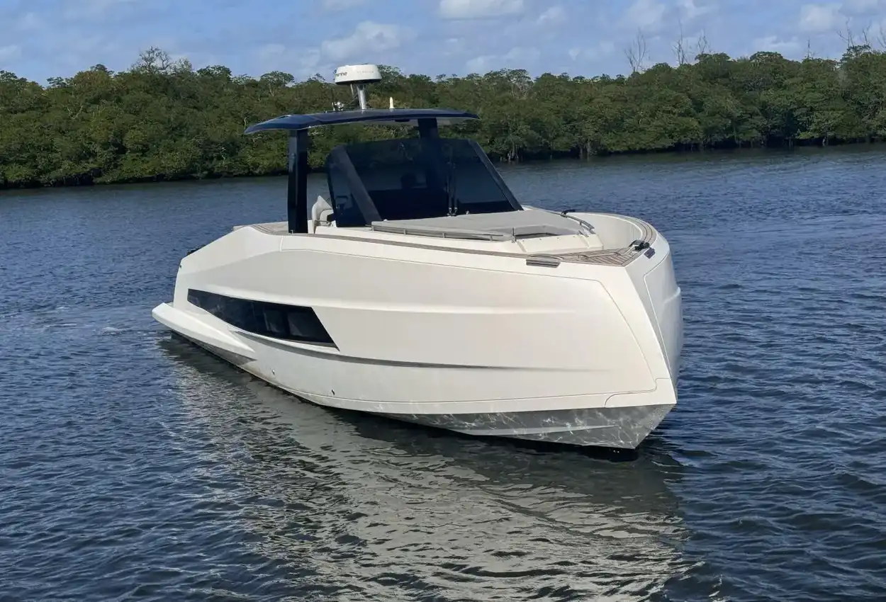 Thumbnail von Astondoa 377 Coupe Outboard