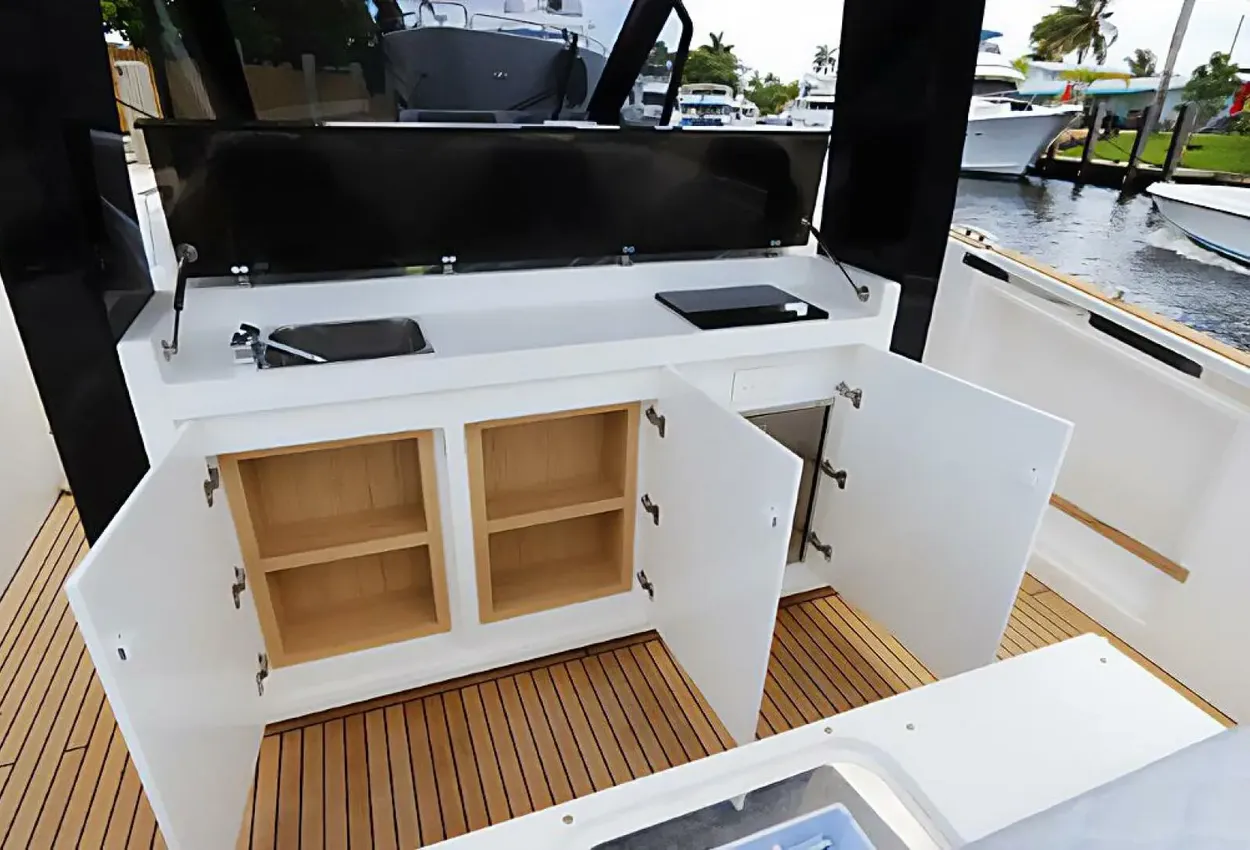 Thumbnail von Astondoa 377 Coupe Outboard