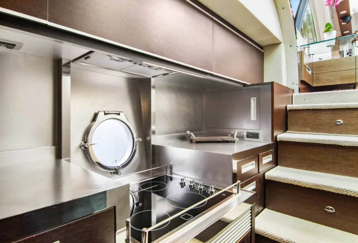 Thumbnail von Azimut 68 Blind Squirrel