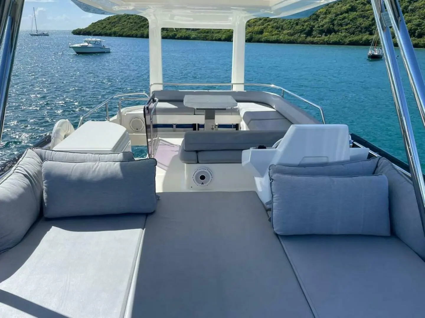Thumbnail von Ferretti Yachts 550