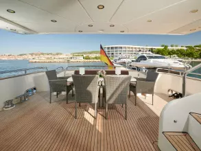 Thumbnail von Elegance 76