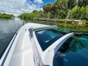 Thumbnail von Axopar 37 Sun Top