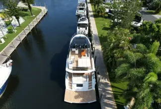 Thumbnail von Astondoa 66 Flybridge