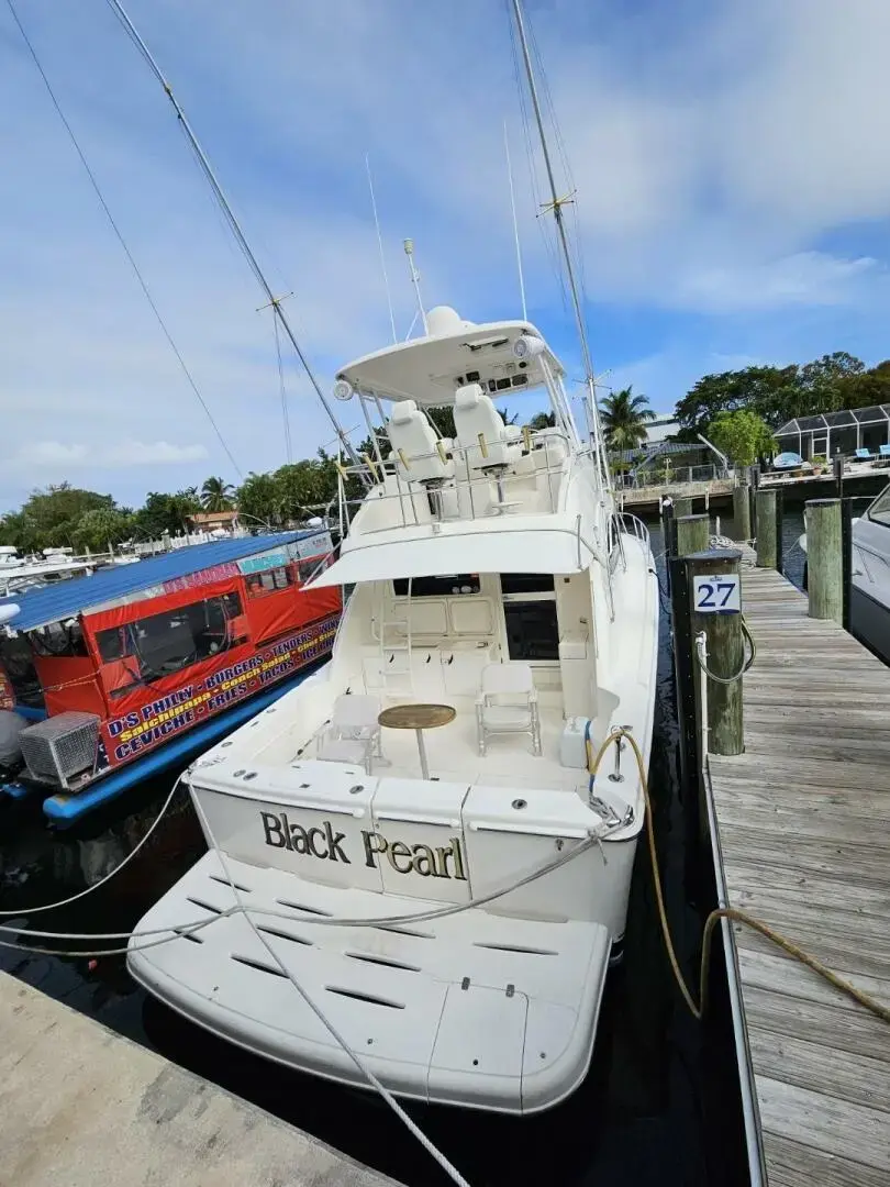 Thumbnail von Riviera 42 Flybridge