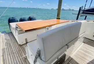 Thumbnail von Astondoa 377 Coupe