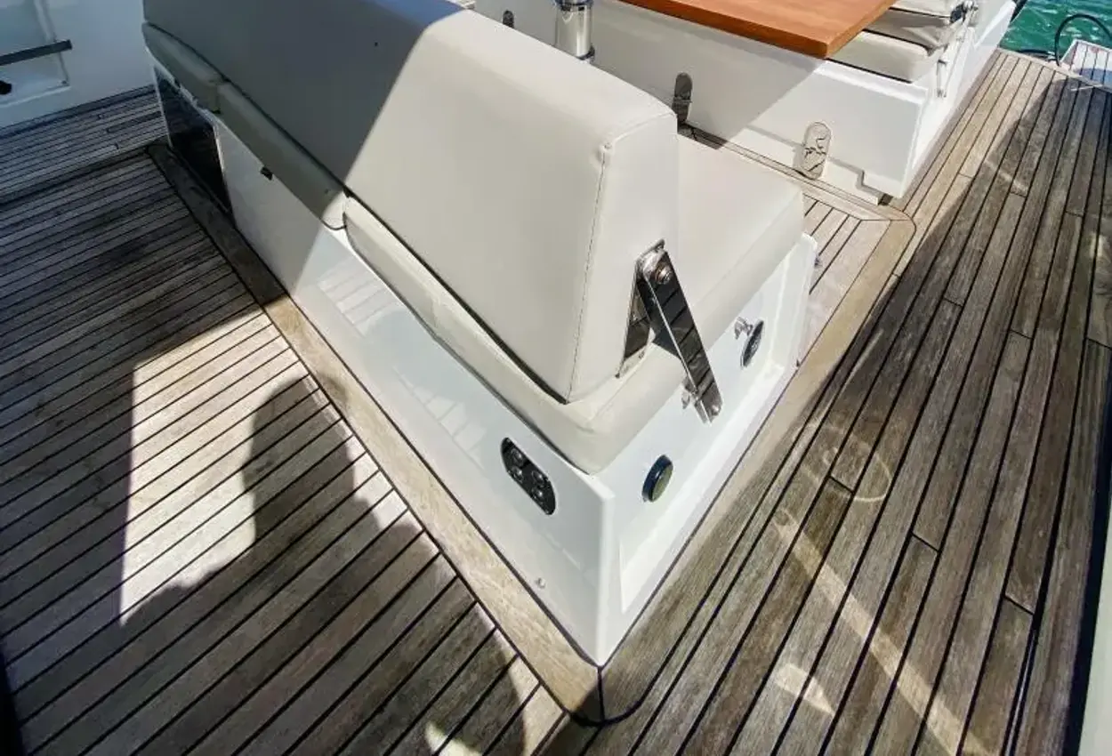 Thumbnail von Astondoa 377 Coupe