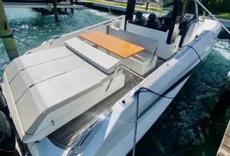 Thumbnail von Astondoa 377 Coupe