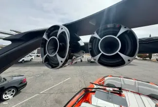 Thumbnail von Malibu M235